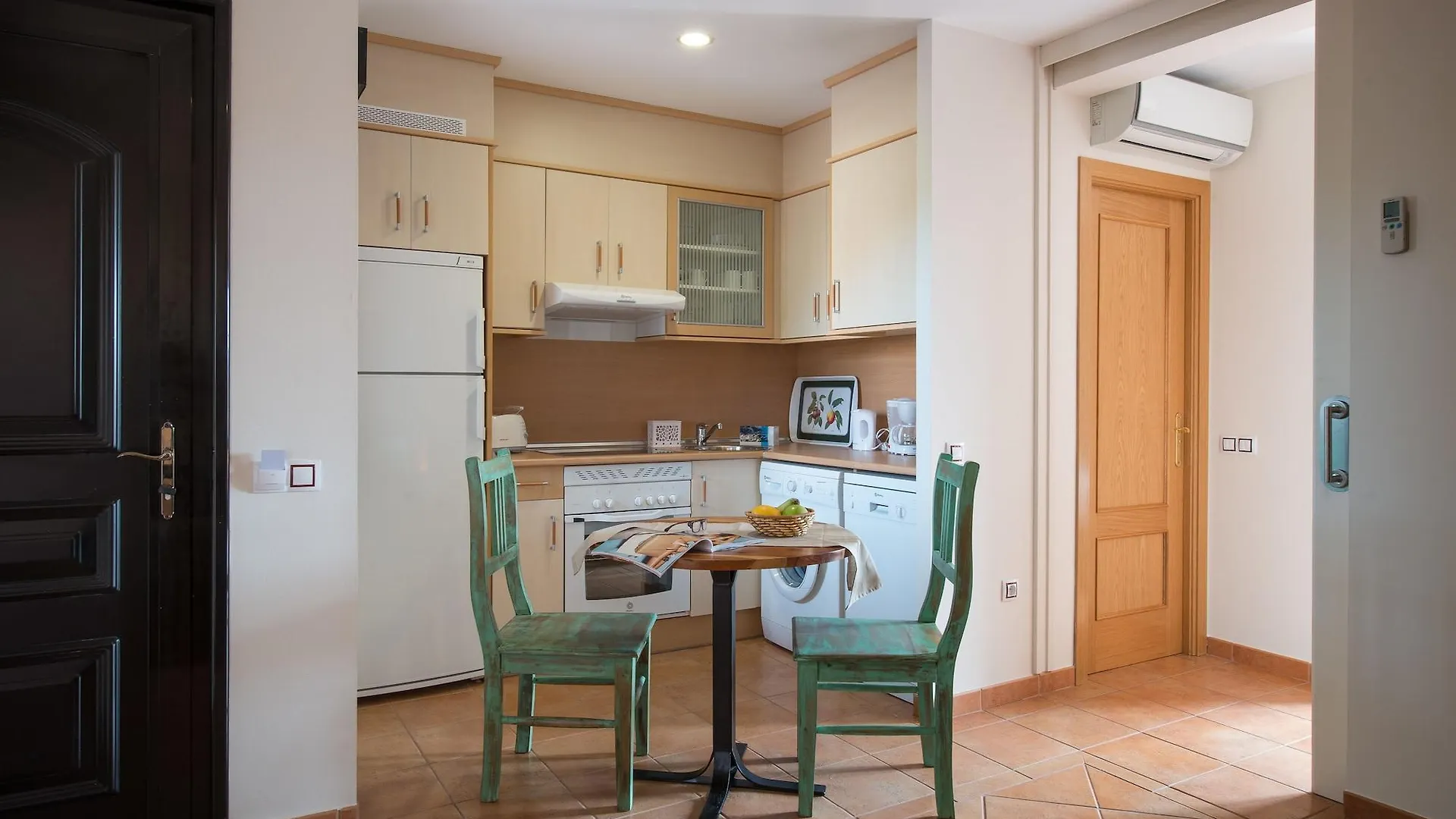Pierre & Vacances Resort Fuerteventura Origomare Лахарес 4*,  Испания